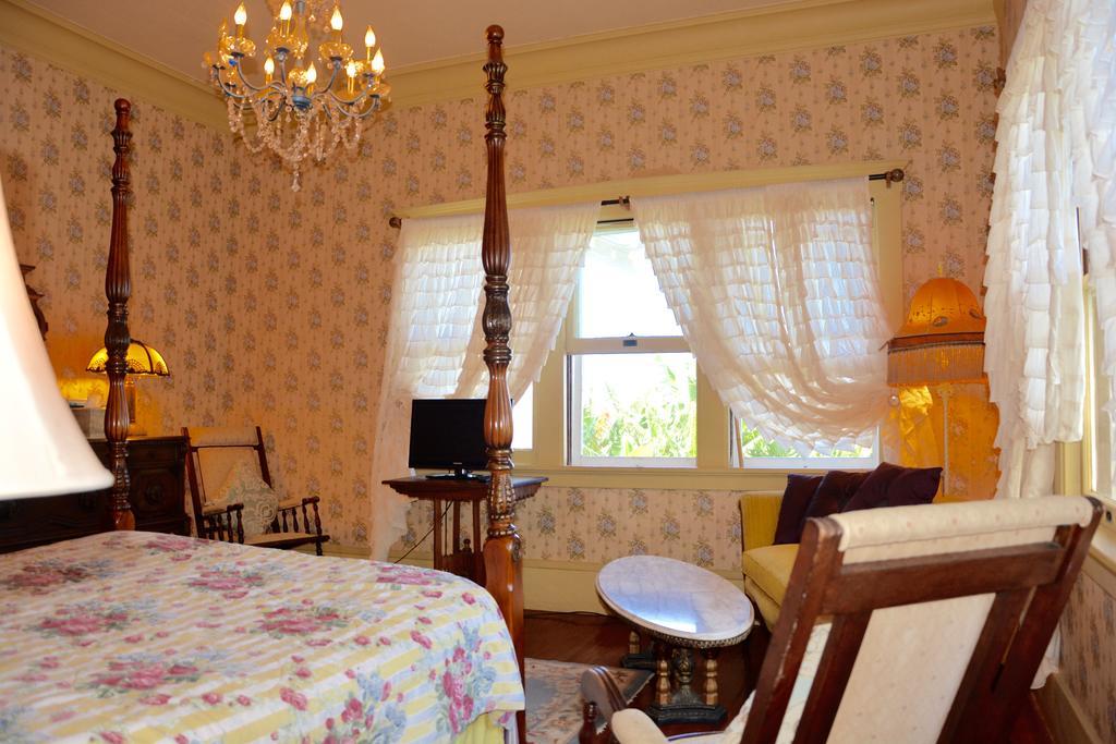 호놀룰루 마노아 밸리 인 B&B 외부 사진