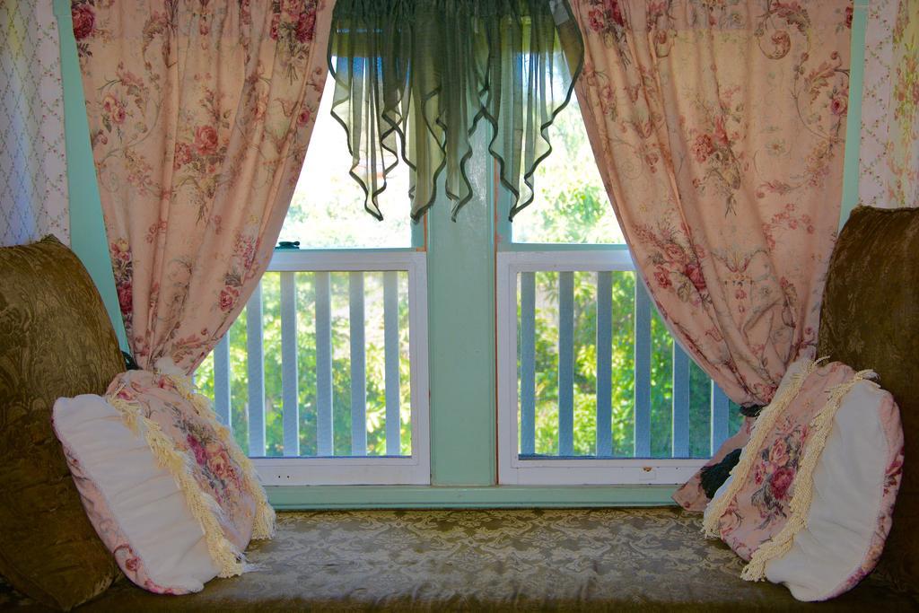 호놀룰루 마노아 밸리 인 B&B 외부 사진