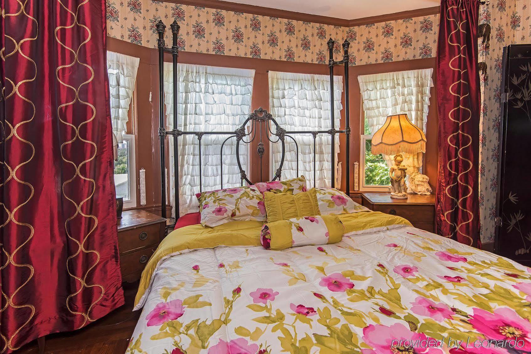호놀룰루 마노아 밸리 인 B&B 외부 사진